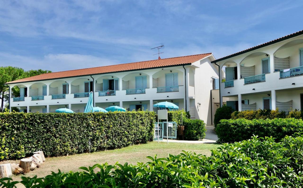 Apartments In Residence In Vada With Swimming Pool 450 Meters From The Sea エクステリア 写真
